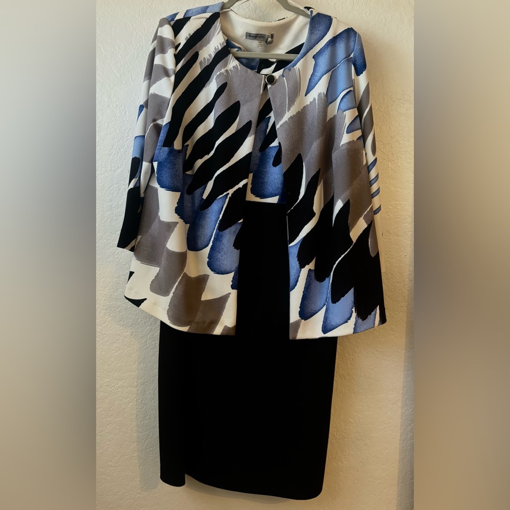 Business dress with coverup/ blazer
